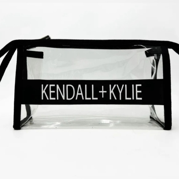 Kendall + Kylie NWT Makeup Cosmetic Travel Bag Clear RETAILS $25 - Picture 1 of 4